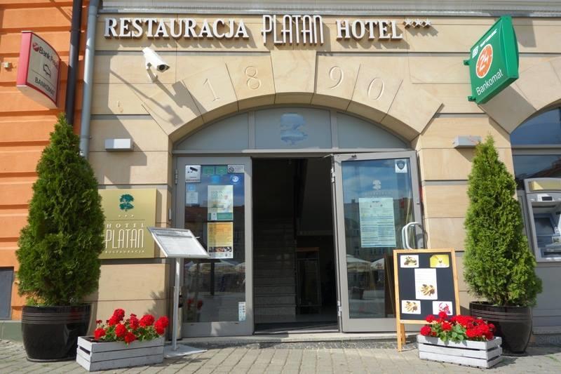 Hotel-Restauracja Platan Chrzanów Kültér fotó