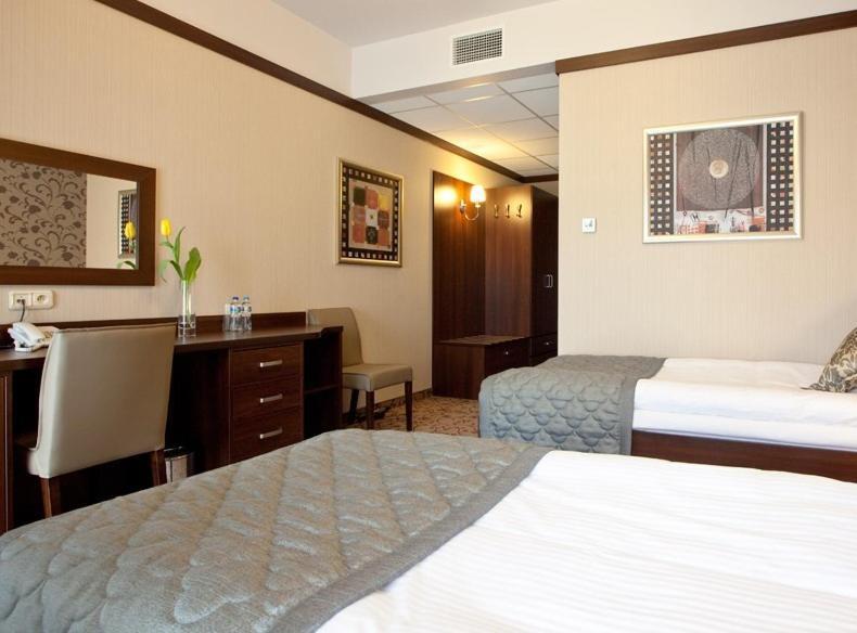 Hotel-Restauracja Platan Chrzanów Szoba fotó